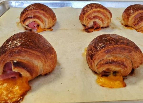 Ham & Cheddar Croissant