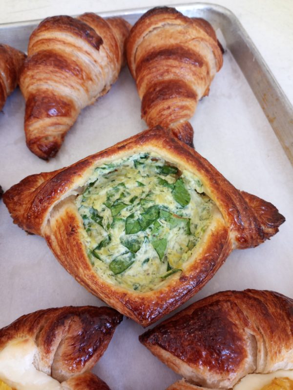 Artichoke-Spinach-Dip Croissant